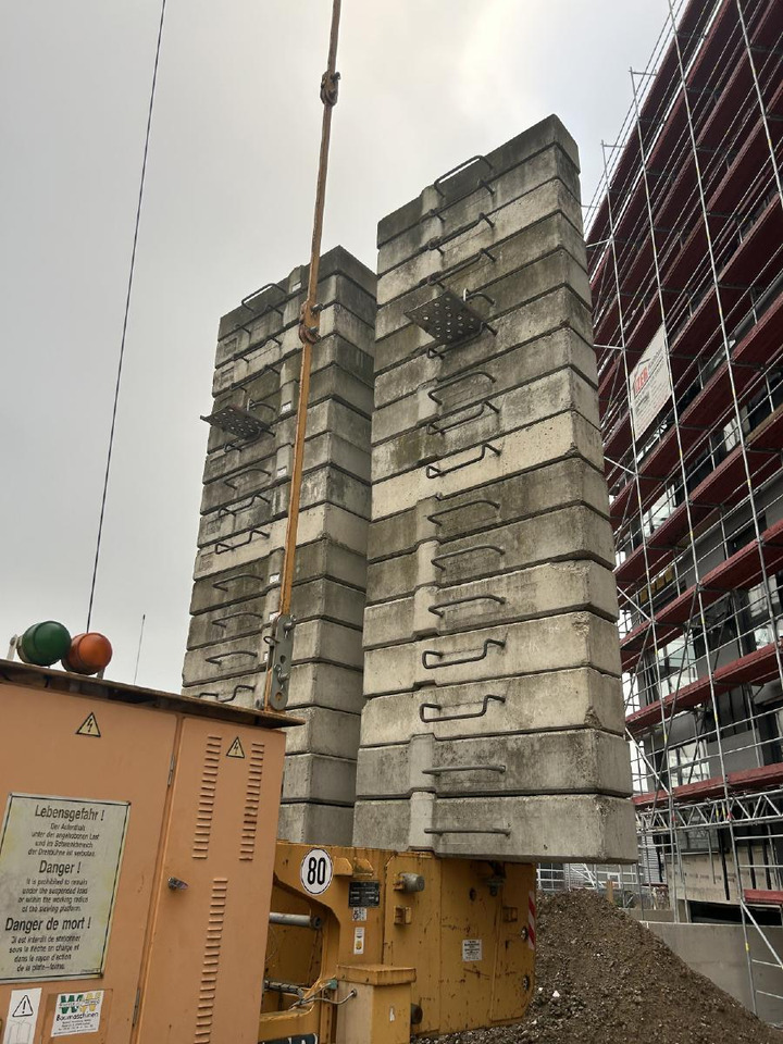 Liebherr 71k Baukran Turmdrehkran 71 K / Baujahr 2003 gebraucht - Bokštinis kranas: foto 4 Liebherr 71k Baukran Turmdrehkran 71 K / Baujahr 2003 gebraucht - Bokštinis kranas: foto 4
