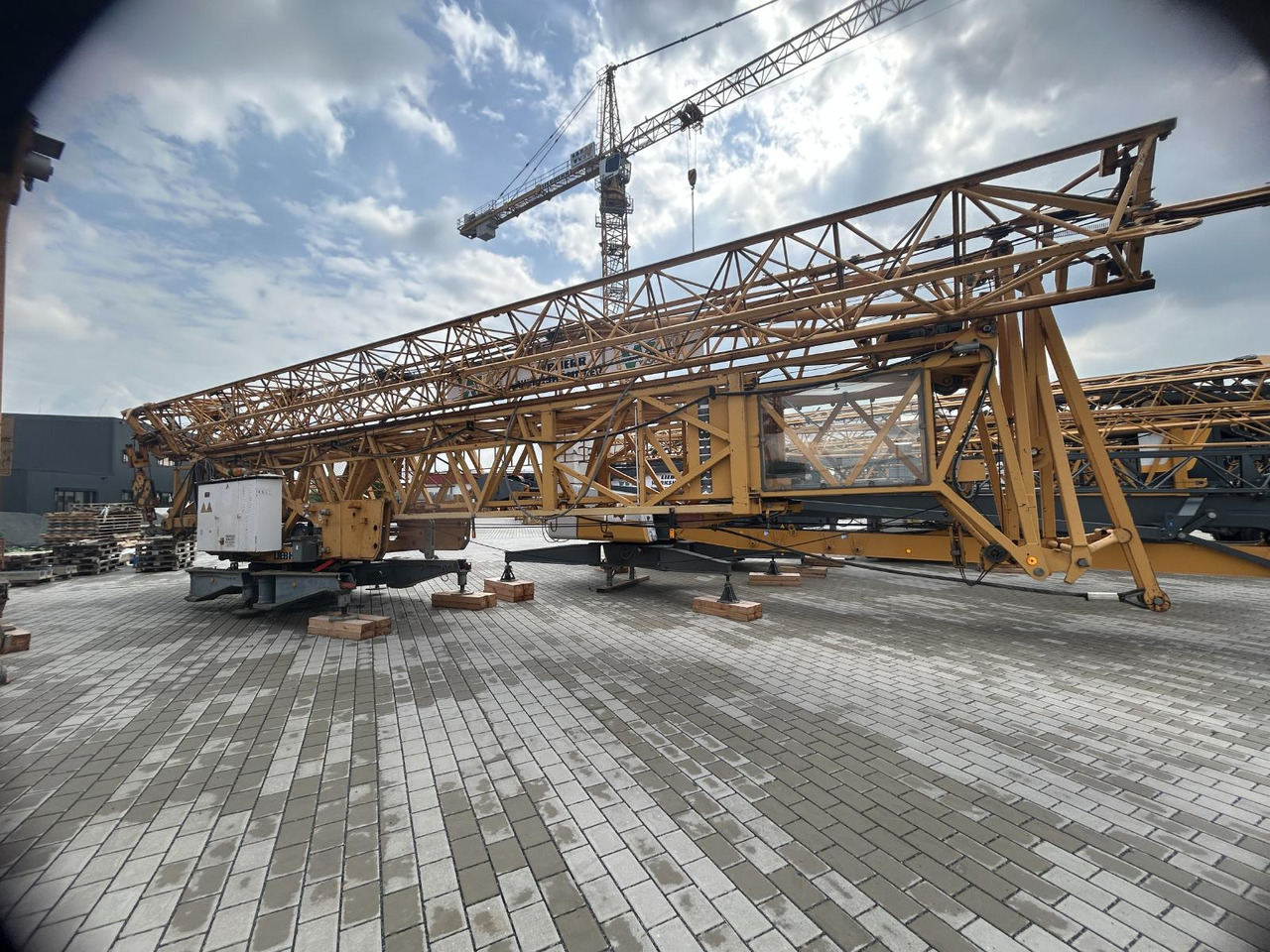 Liebherr 71k - Bokštinis kranas: foto 1 Liebherr 71k - Bokštinis kranas: foto 1
