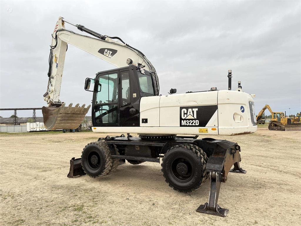 CAT M 322 D , 3D Trimble ready - Ratinis ekskavatorius: foto 4 CAT M 322 D , 3D Trimble ready - Ratinis ekskavatorius: foto 4