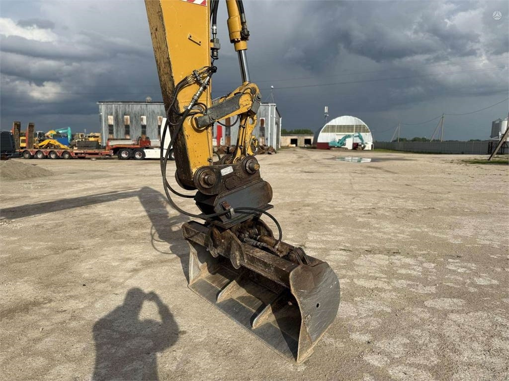 Ratinis ekskavatorius CAT M315C: foto 10