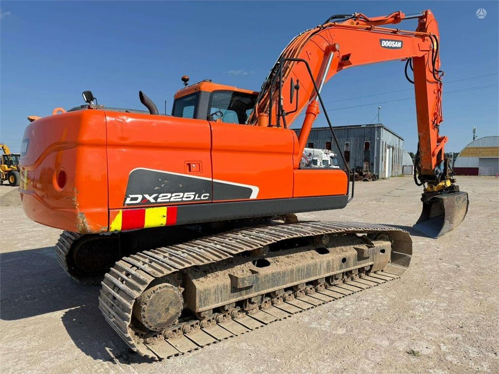 Doosan DX 225 LC ENGCON ROTOTILT TOP - Vikšrinis ekskavatorius: foto 5 Doosan DX 225 LC ENGCON ROTOTILT TOP - Vikšrinis ekskavatorius: foto 5