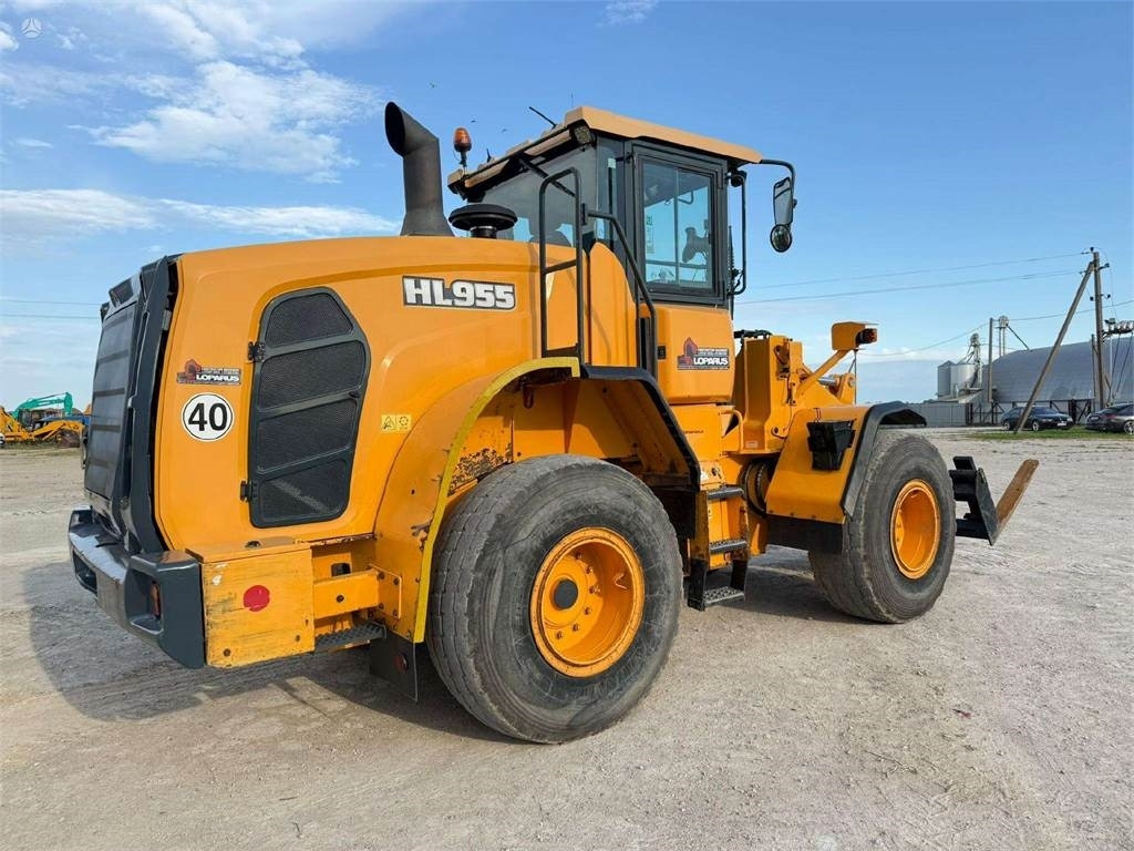 Hyundai HL 955 - Ratinis krautuvas: foto 3 Hyundai HL 955 - Ratinis krautuvas: foto 3