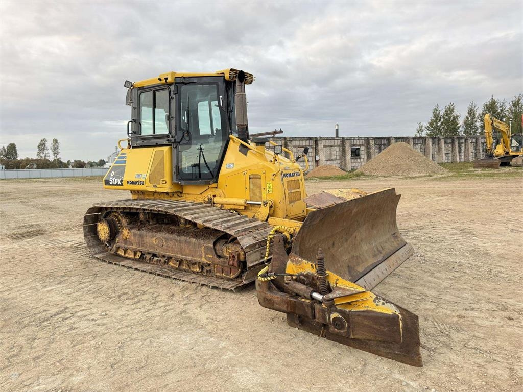 Komatsu D51PX-22 - Buldozeris: foto 1 Komatsu D51PX-22 - Buldozeris: foto 1