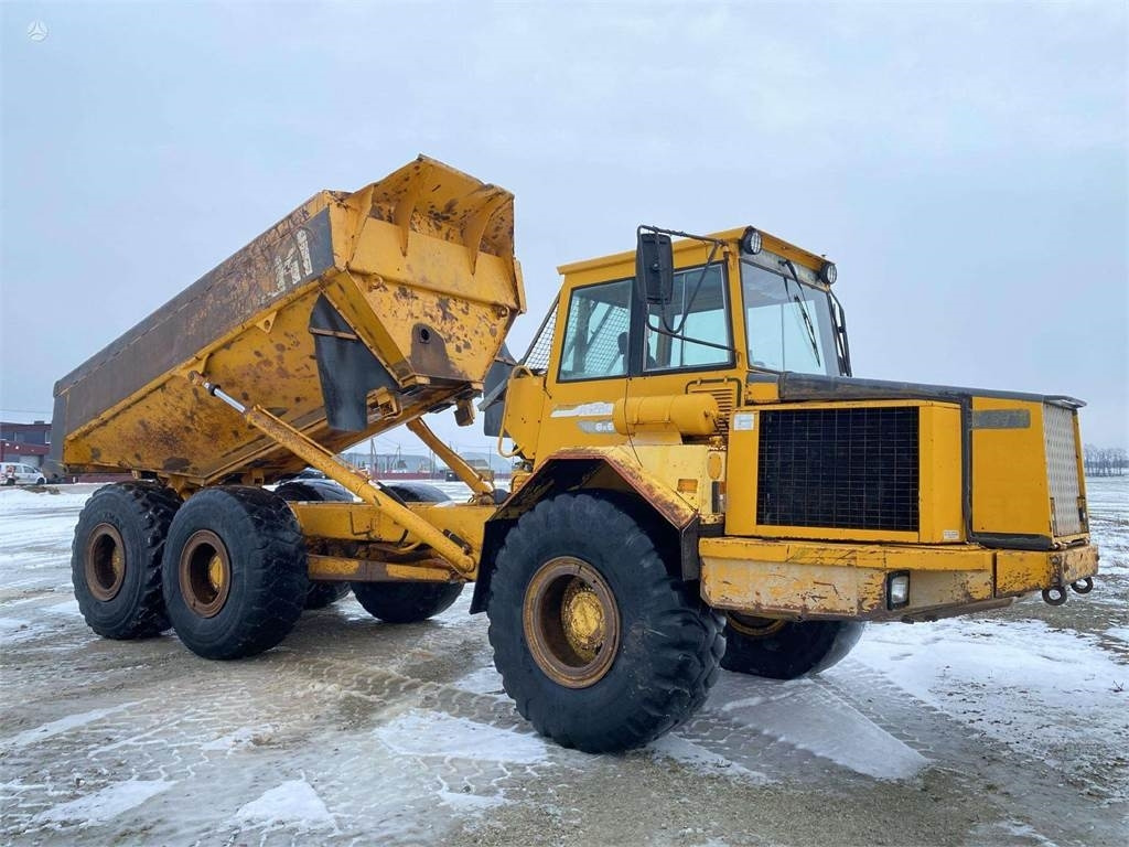 Volvo A25C , Nr. 5 - Šarnyrinis savivartis: foto 1 Volvo A25C , Nr. 5 - Šarnyrinis savivartis: foto 1