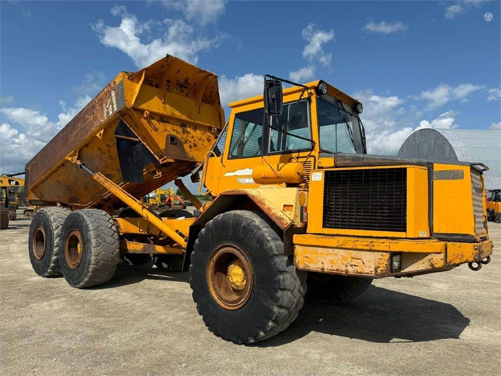 Volvo A25C, Nr. 5 - Šarnyrinis savivartis: foto 1 Volvo A25C, Nr. 5 - Šarnyrinis savivartis: foto 1