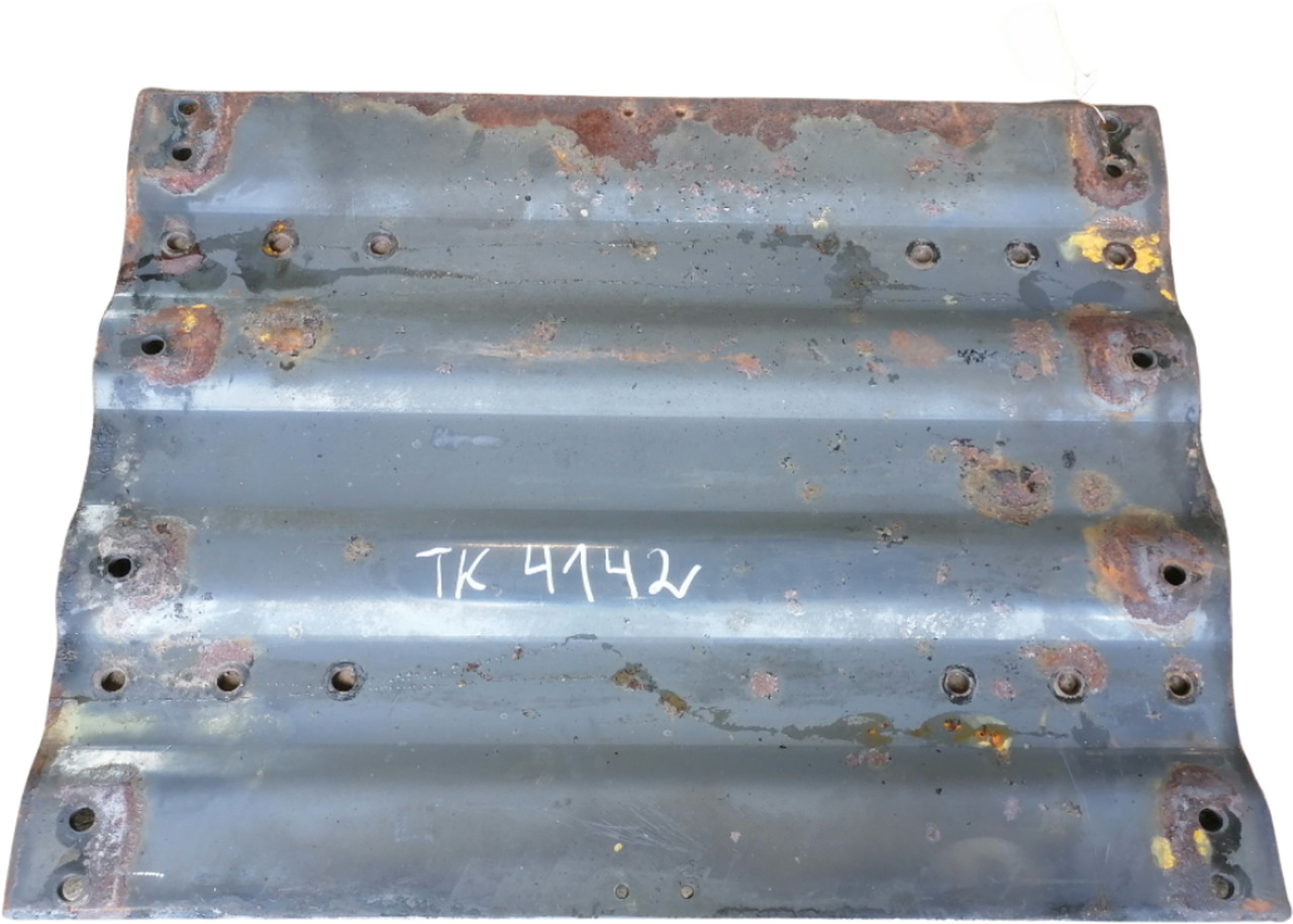 DAF Saddle plate 1377193 - Balno - Sunkvežimis: foto 1 DAF Saddle plate 1377193 - Balno - Sunkvežimis: foto 1