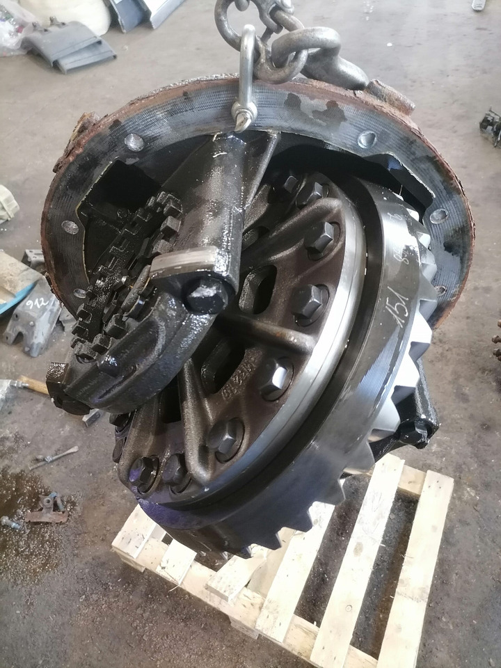 MAN Axel gear 3,7 81350106168 - Šoninė pavara - Sunkvežimis: foto 2 MAN Axel gear 3,7 81350106168 - Šoninė pavara - Sunkvežimis: foto 2