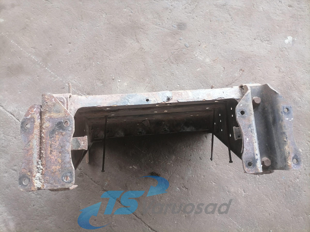 MAN Battery box 81418605376 - Akumuliatorius - Sunkvežimis: foto 3 MAN Battery box 81418605376 - Akumuliatorius - Sunkvežimis: foto 3
