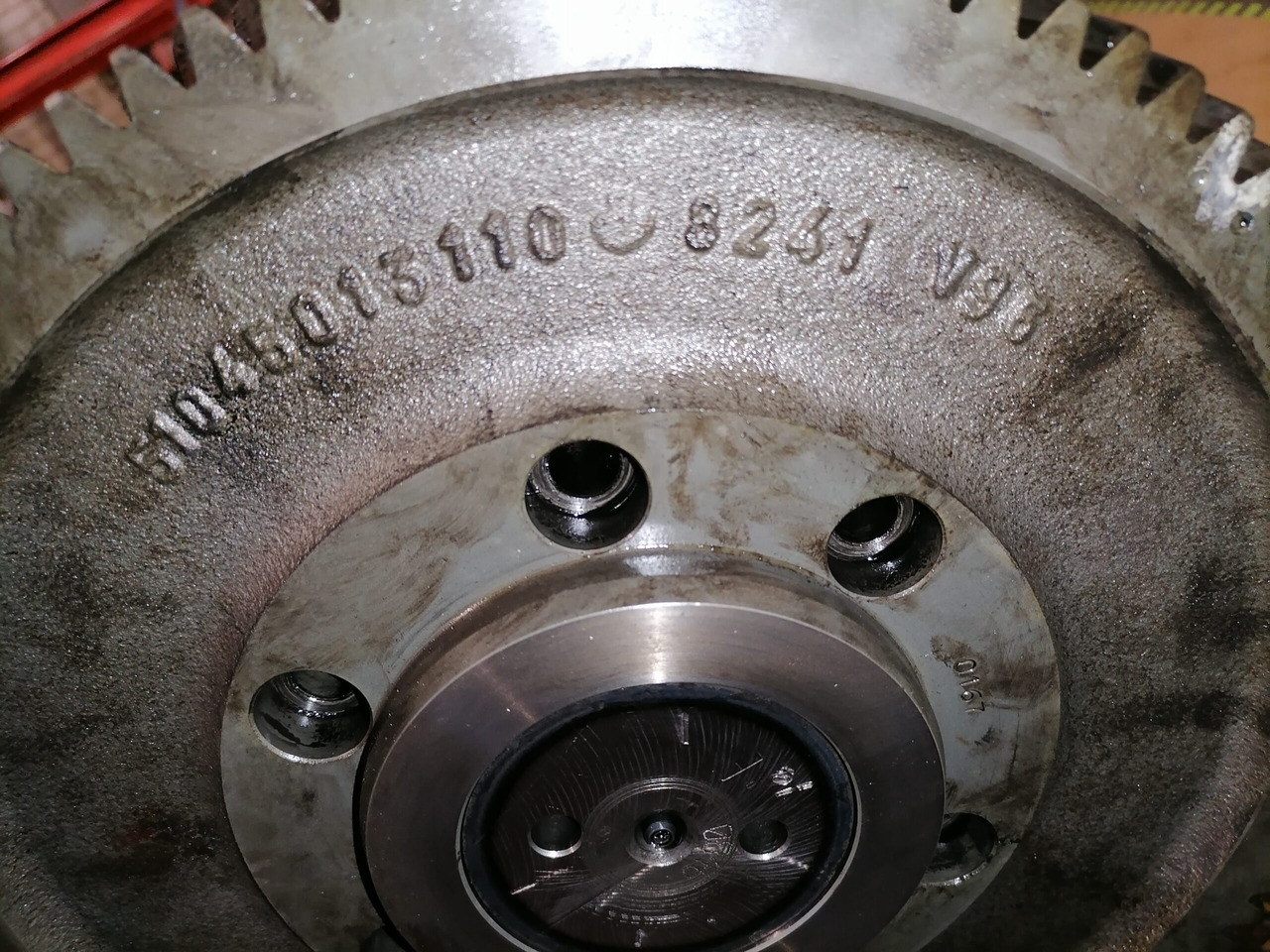 MAN Camshaft 51044006016 - Paskirstymo velenas - Sunkvežimis: foto 2 MAN Camshaft 51044006016 - Paskirstymo velenas - Sunkvežimis: foto 2