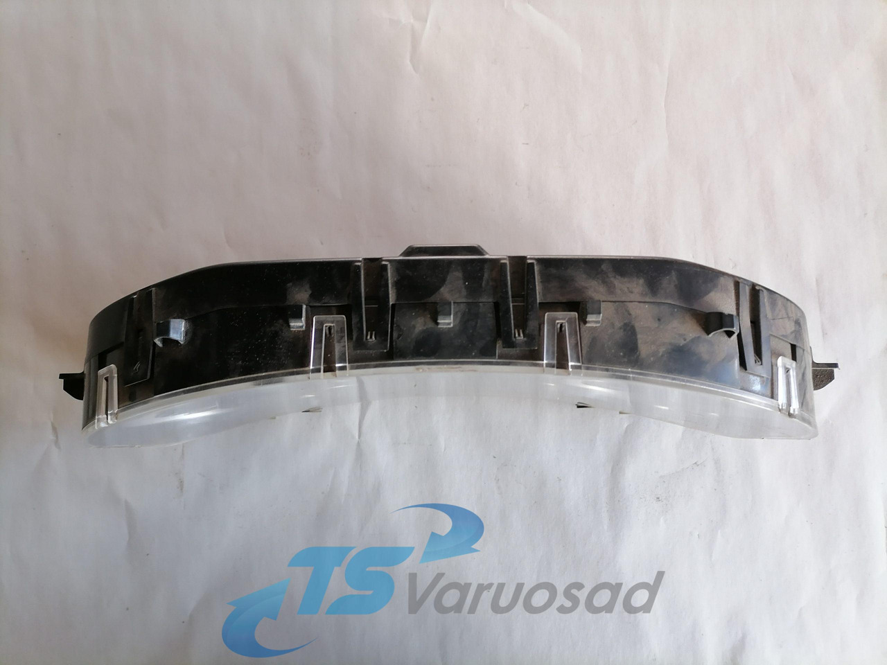 MAN Dashboard 81272026168 - Prietaisų skydas - Sunkvežimis: foto 2 MAN Dashboard 81272026168 - Prietaisų skydas - Sunkvežimis: foto 2
