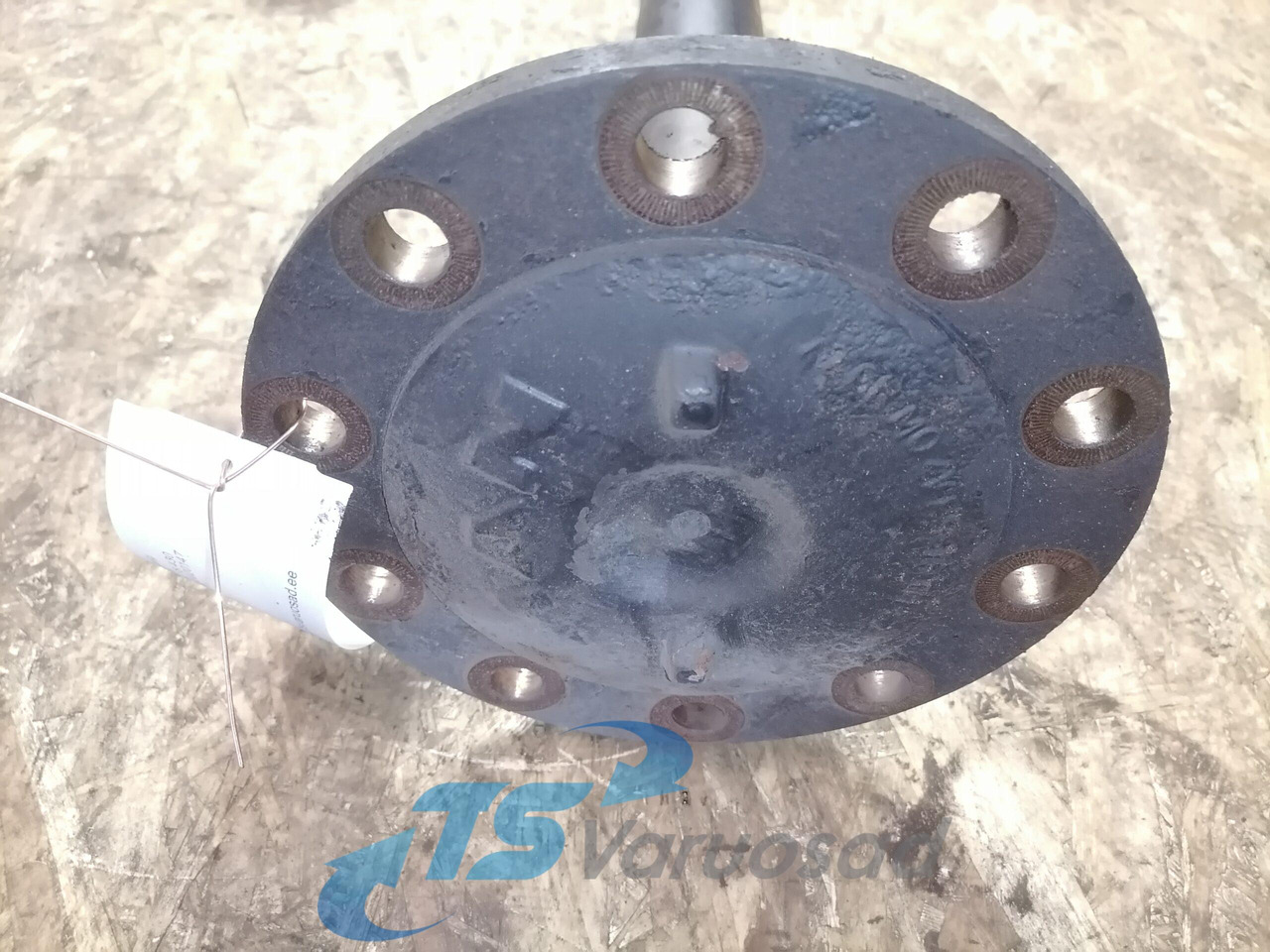 MAN Drive shaft 81355020147 - Pusašis - Sunkvežimis: foto 3 MAN Drive shaft 81355020147 - Pusašis - Sunkvežimis: foto 3