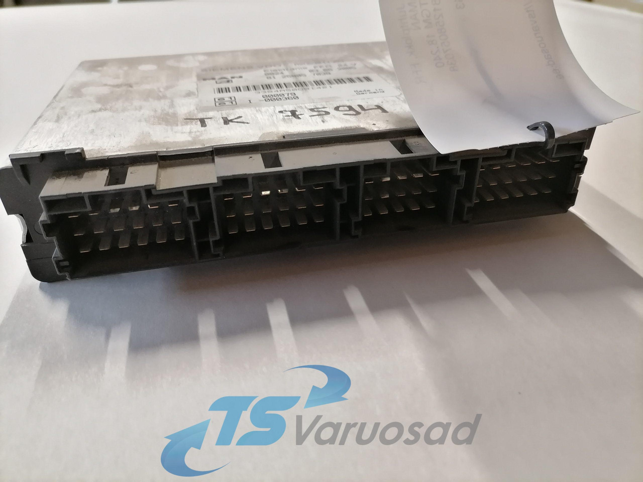 MAN Ecu, FFR 81258057038 - Valdymo blokas - Sunkvežimis: foto 2 MAN Ecu, FFR 81258057038 - Valdymo blokas - Sunkvežimis: foto 2