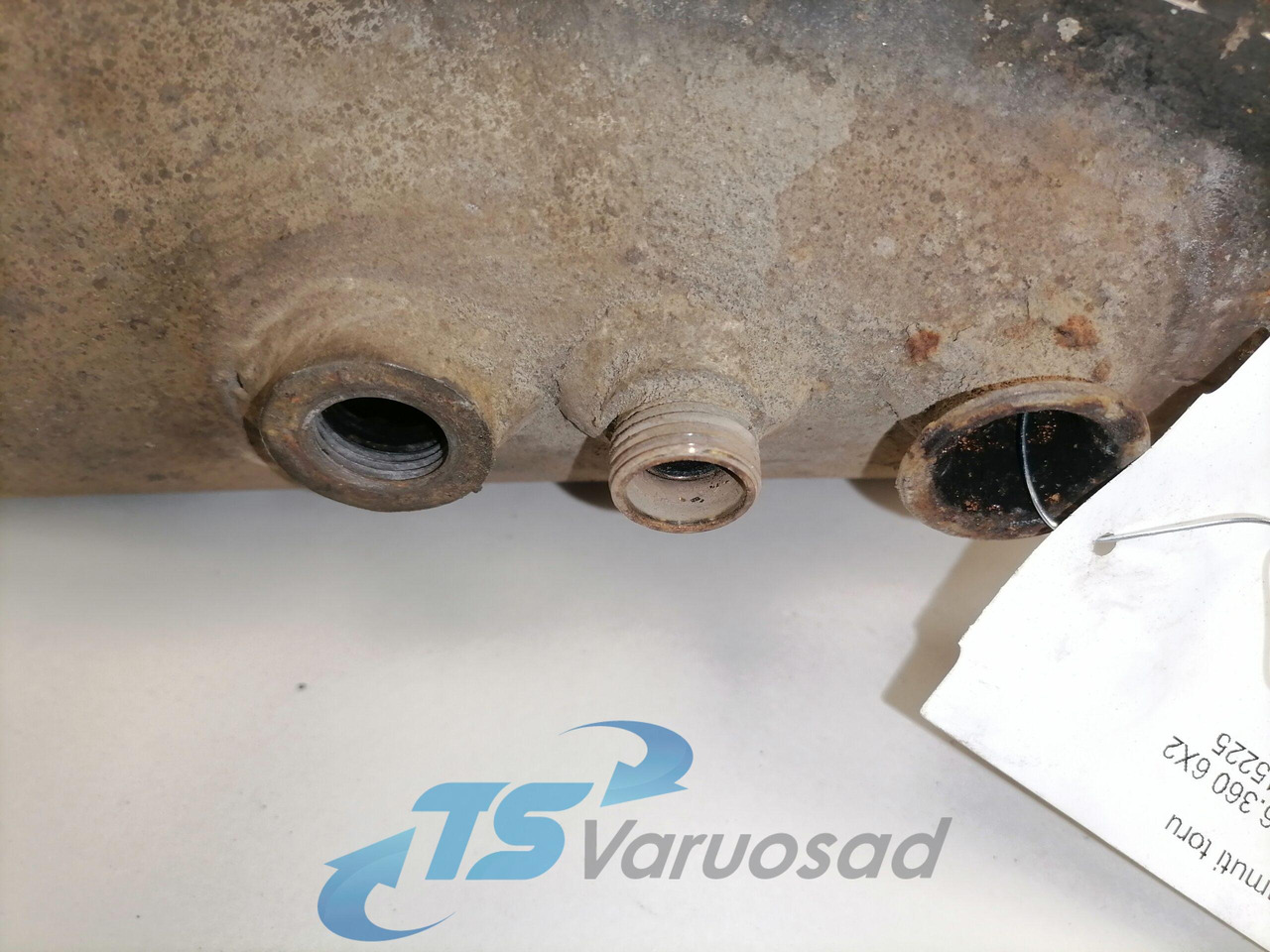 MAN Exhaust pipe 51152015225 - Duslintuvas - Sunkvežimis: foto 4 MAN Exhaust pipe 51152015225 - Duslintuvas - Sunkvežimis: foto 4