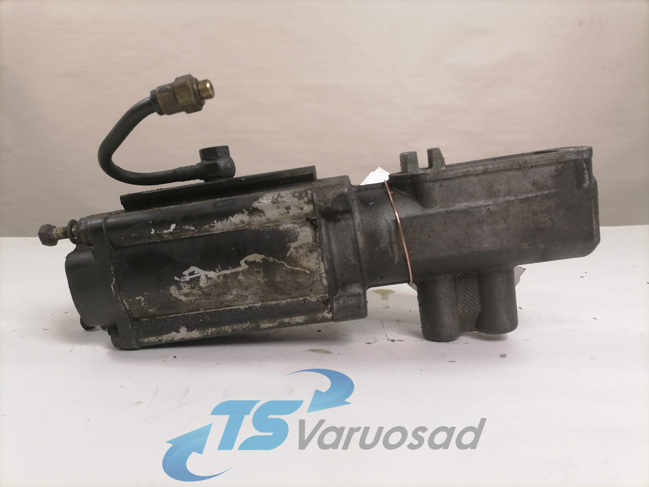 MAN Gear control 81326906027 - Pavarų dėžė ir dalys - Sunkvežimis: foto 1 MAN Gear control 81326906027 - Pavarų dėžė ir dalys - Sunkvežimis: foto 1