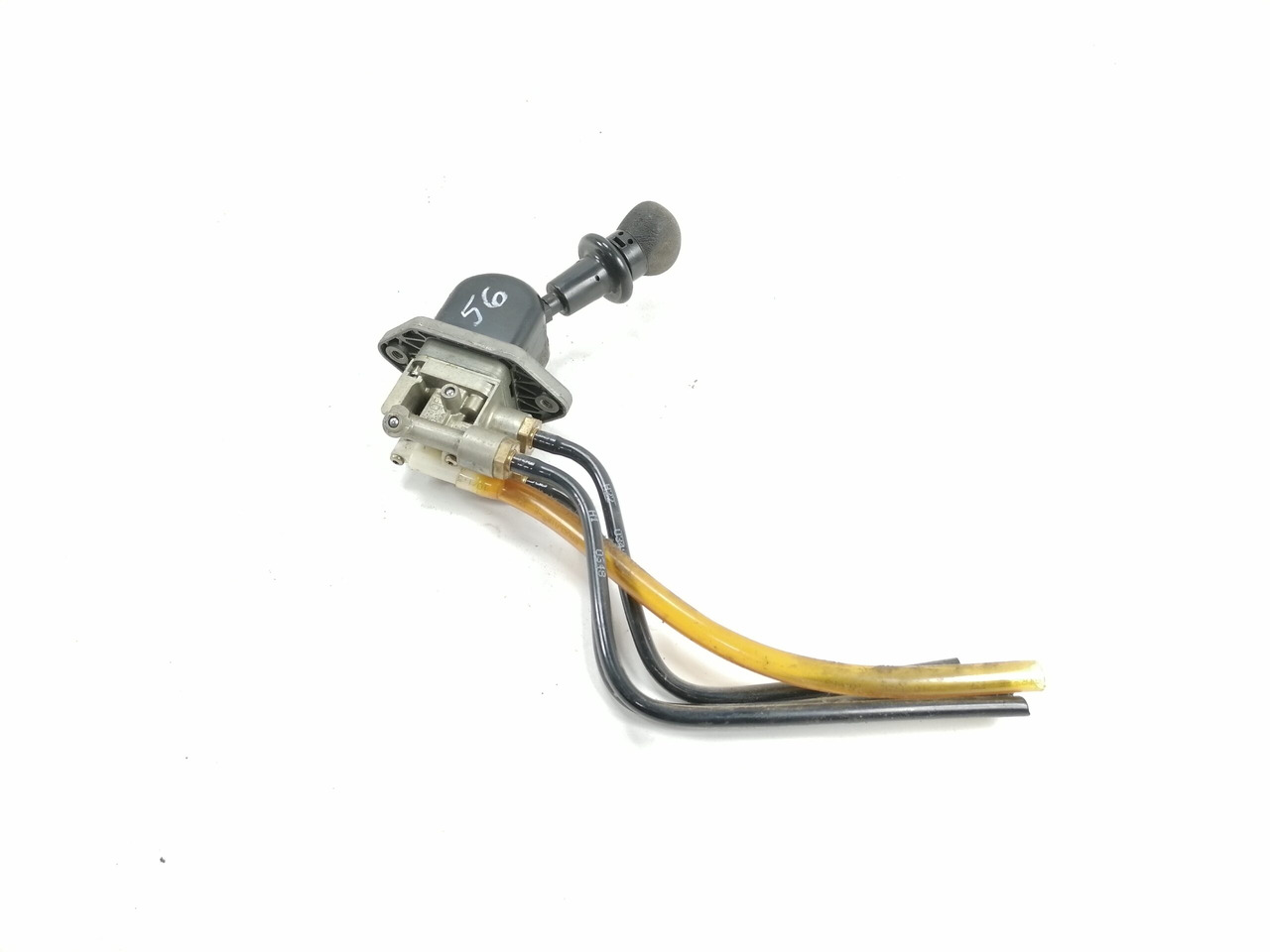 MAN Handbrake control lever 81523156156 - Universali dalis - Sunkvežimis: foto 1 MAN Handbrake control lever 81523156156 - Universali dalis - Sunkvežimis: foto 1