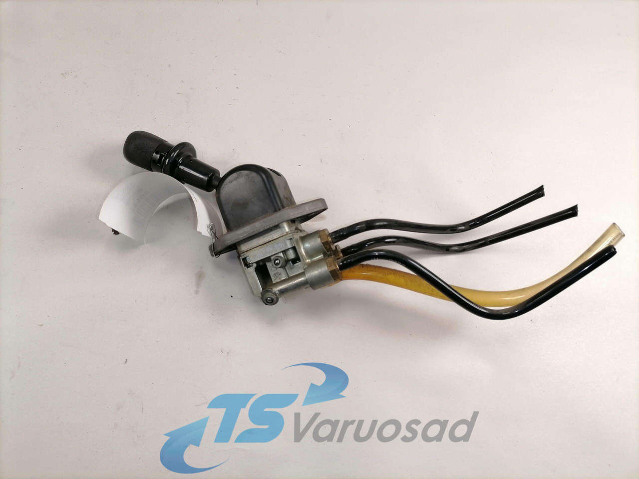 MAN Handbrake control lever 81523156156 - Universali dalis - Sunkvežimis: foto 2 MAN Handbrake control lever 81523156156 - Universali dalis - Sunkvežimis: foto 2