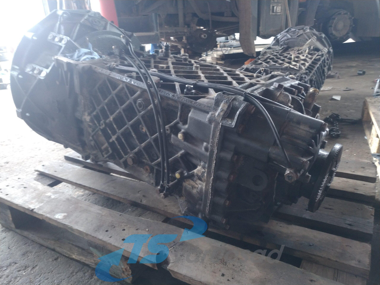 MAN Käigukast 16S-1920TD ( remonditud ) 16S2220TD - Pavarų dėžė ir dalys - Sunkvežimis: foto 4 MAN Käigukast 16S-1920TD ( remonditud ) 16S2220TD - Pavarų dėžė ir dalys - Sunkvežimis: foto 4