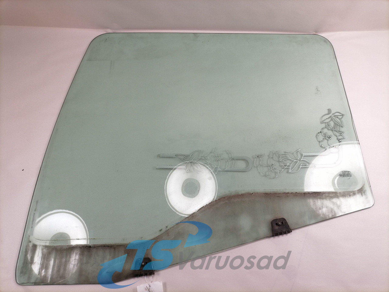 MAN Küljeklaas, vasak 81626450039 - Langas ir dalys - Sunkvežimis: foto 1 MAN Küljeklaas, vasak 81626450039 - Langas ir dalys - Sunkvežimis: foto 1