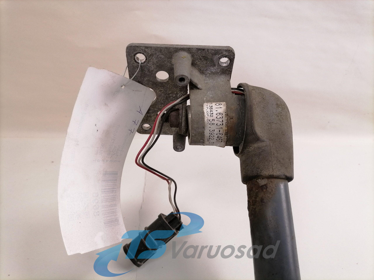 MAN Küljepeegel, parem 81637316560 - Galinio vaizdo veidrodis - Sunkvežimis: foto 3 MAN Küljepeegel, parem 81637316560 - Galinio vaizdo veidrodis - Sunkvežimis: foto 3