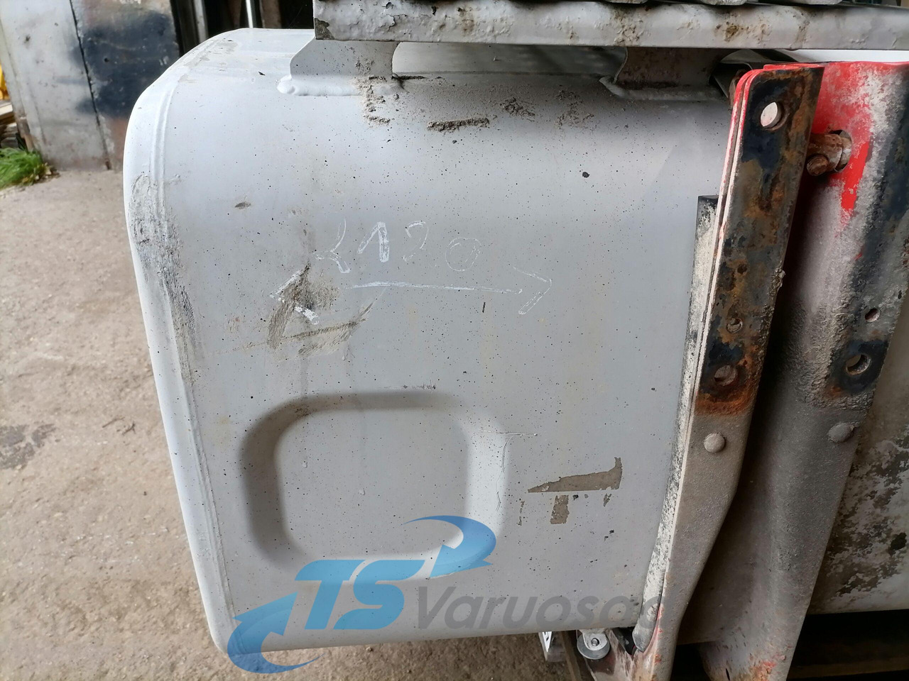 MAN Kütusepaak 780L 81122015608 - Degalų bakas - Sunkvežimis: foto 5 MAN Kütusepaak 780L 81122015608 - Degalų bakas - Sunkvežimis: foto 5