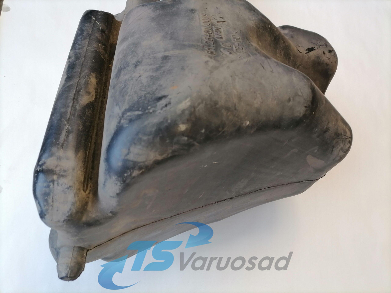 MAN Windscreen washer fluid tank 81264810079 - Valytuvas - Sunkvežimis: foto 2 MAN Windscreen washer fluid tank 81264810079 - Valytuvas - Sunkvežimis: foto 2