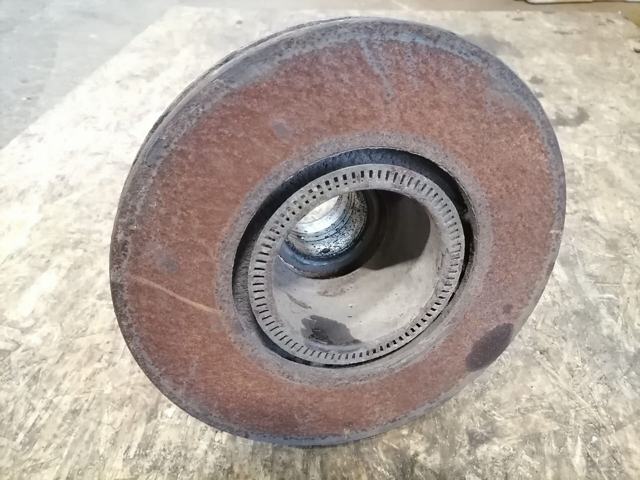 MB Atego truck with wheel hub A9703560301 - Universali dalis - Sunkvežimis: foto 3 MB Atego truck with wheel hub A9703560301 - Universali dalis - Sunkvežimis: foto 3