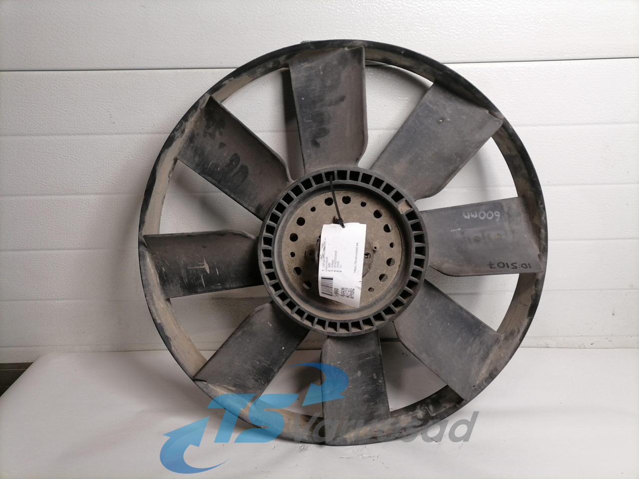 MB Cooling fan 9042050406 - Ventiliatorius - Sunkvežimis: foto 2 MB Cooling fan 9042050406 - Ventiliatorius - Sunkvežimis: foto 2