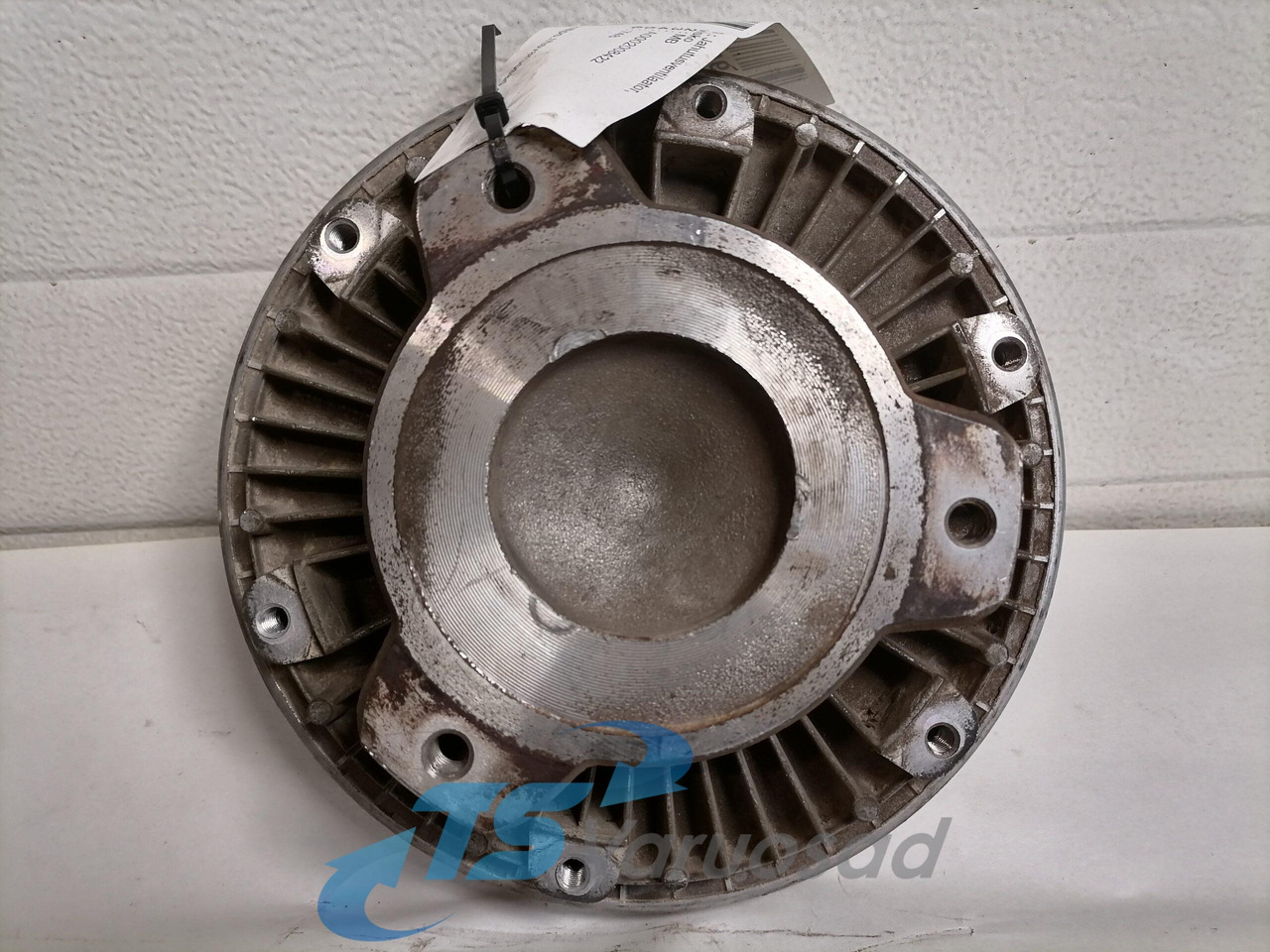 MB Cooling fan A0002008422 - Ventiliatorius - Sunkvežimis: foto 3 MB Cooling fan A0002008422 - Ventiliatorius - Sunkvežimis: foto 3
