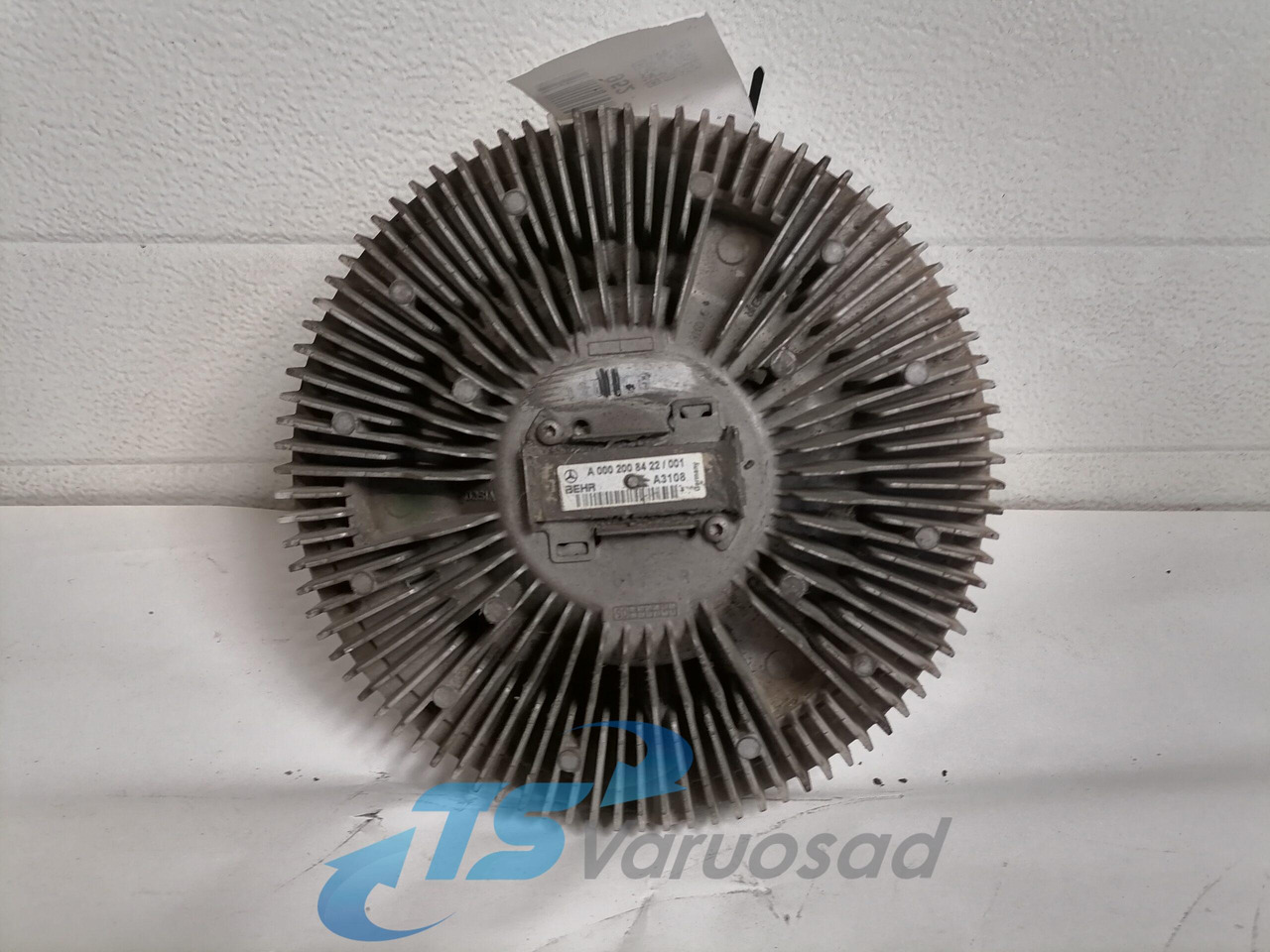 MB Cooling fan A0002008422 - Ventiliatorius - Sunkvežimis: foto 1 MB Cooling fan A0002008422 - Ventiliatorius - Sunkvežimis: foto 1