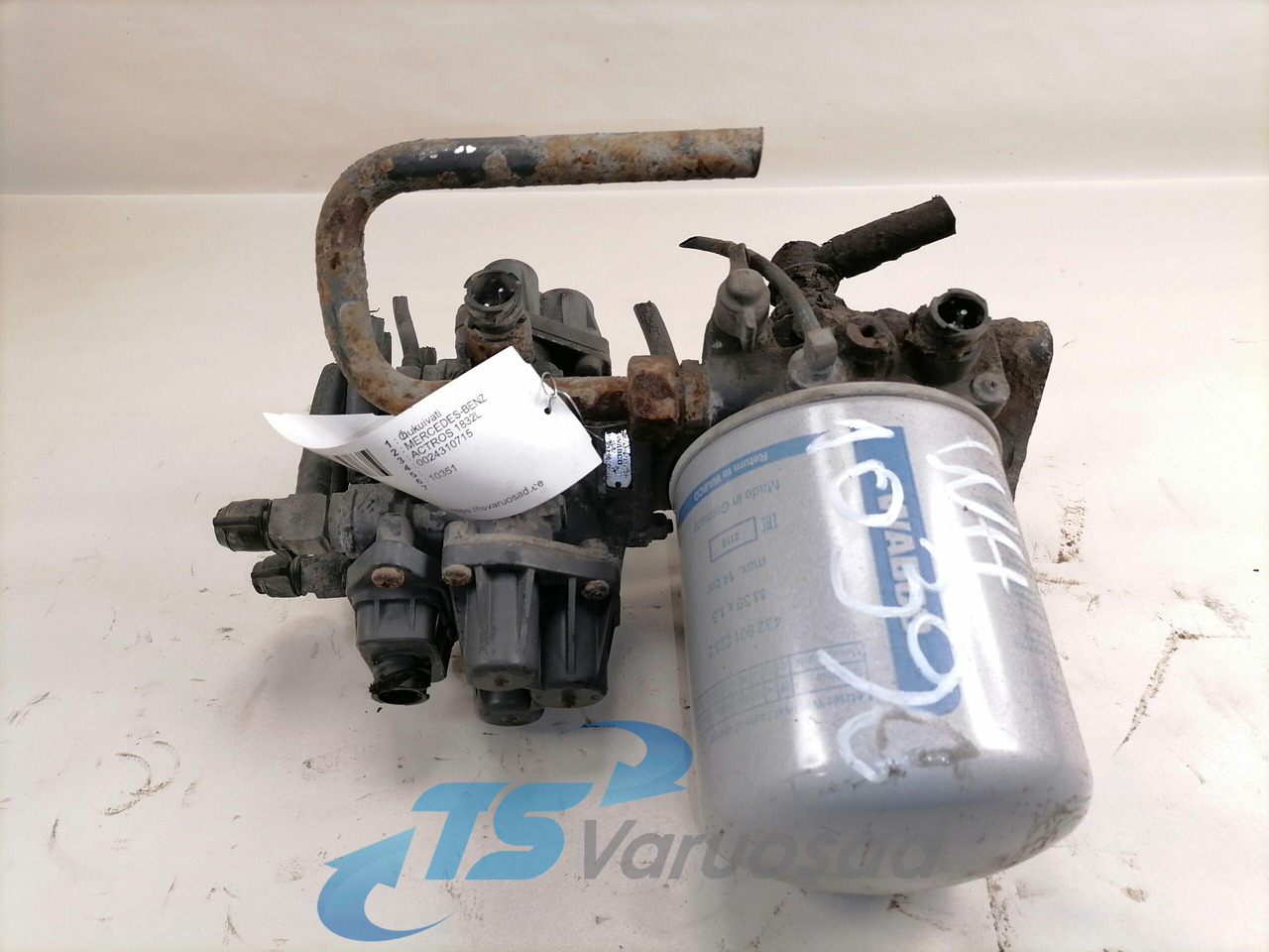 Mercedes-Benz Air dryer 0024310715 - Stabdžių vožtuvas - Sunkvežimis: foto 2 Mercedes-Benz Air dryer 0024310715 - Stabdžių vožtuvas - Sunkvežimis: foto 2