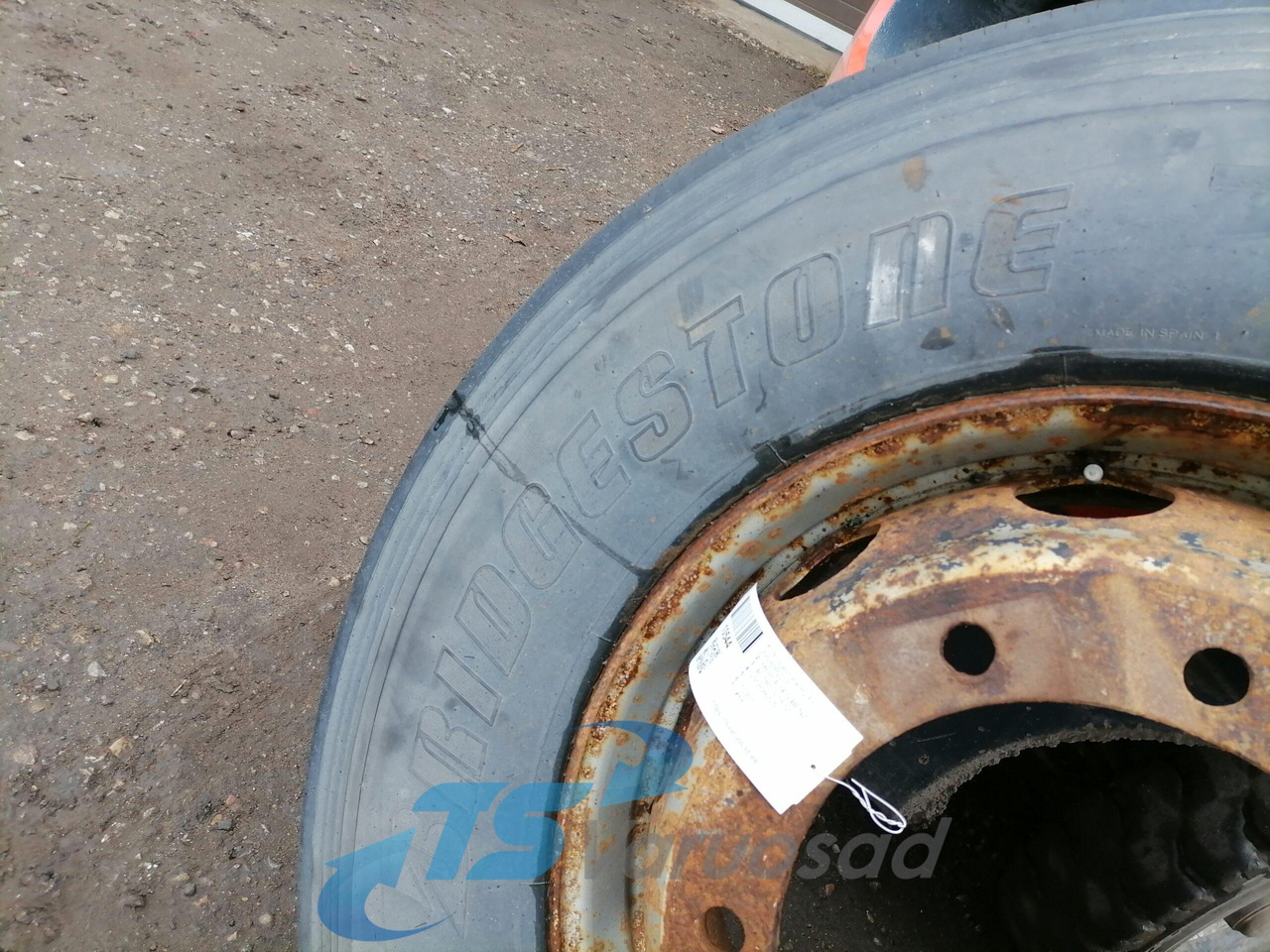 Mercedes-Benz Bridgestone R249 295/80R22,5 29580R225 - Padangos ir ratlankiai - Sunkvežimis: foto 2 Mercedes-Benz Bridgestone R249 295/80R22,5 29580R225 - Padangos ir ratlankiai - Sunkvežimis: foto 2