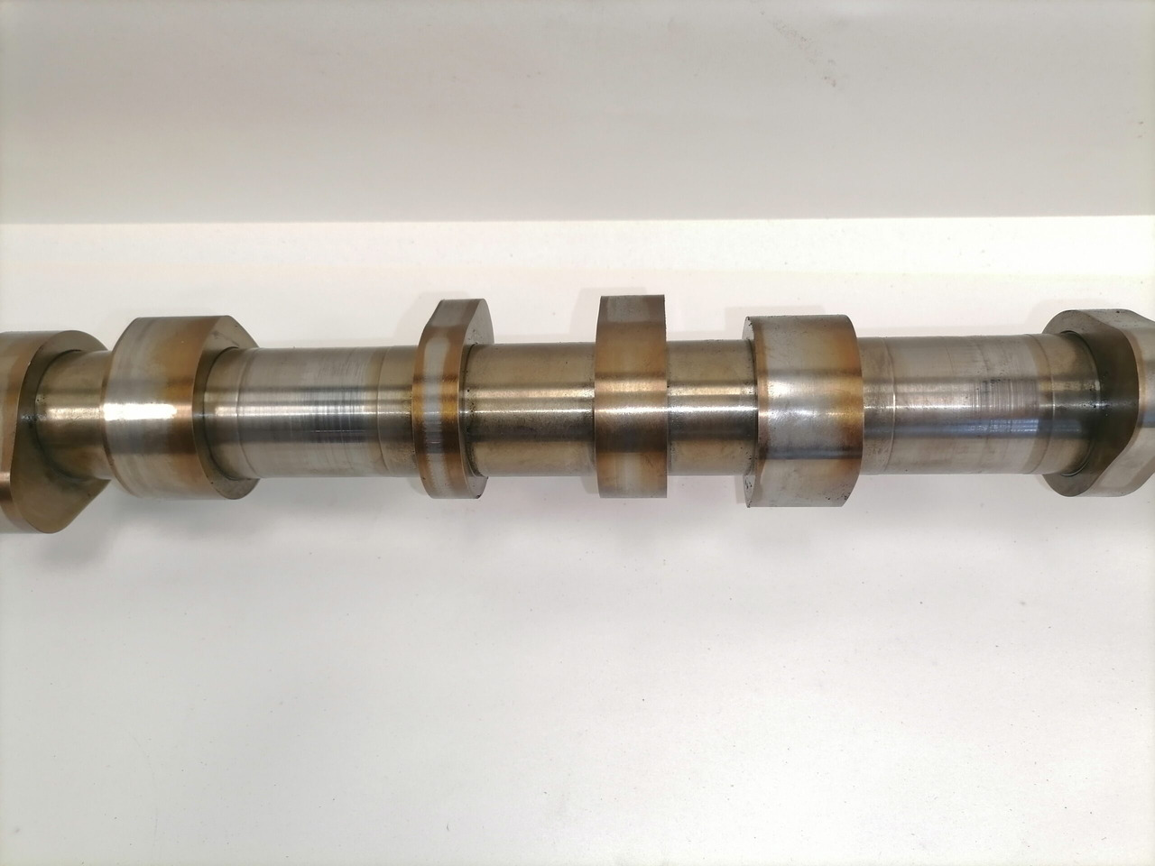 Mercedes-Benz Camshaft A4710501401 - Paskirstymo velenas - Sunkvežimis: foto 4 Mercedes-Benz Camshaft A4710501401 - Paskirstymo velenas - Sunkvežimis: foto 4