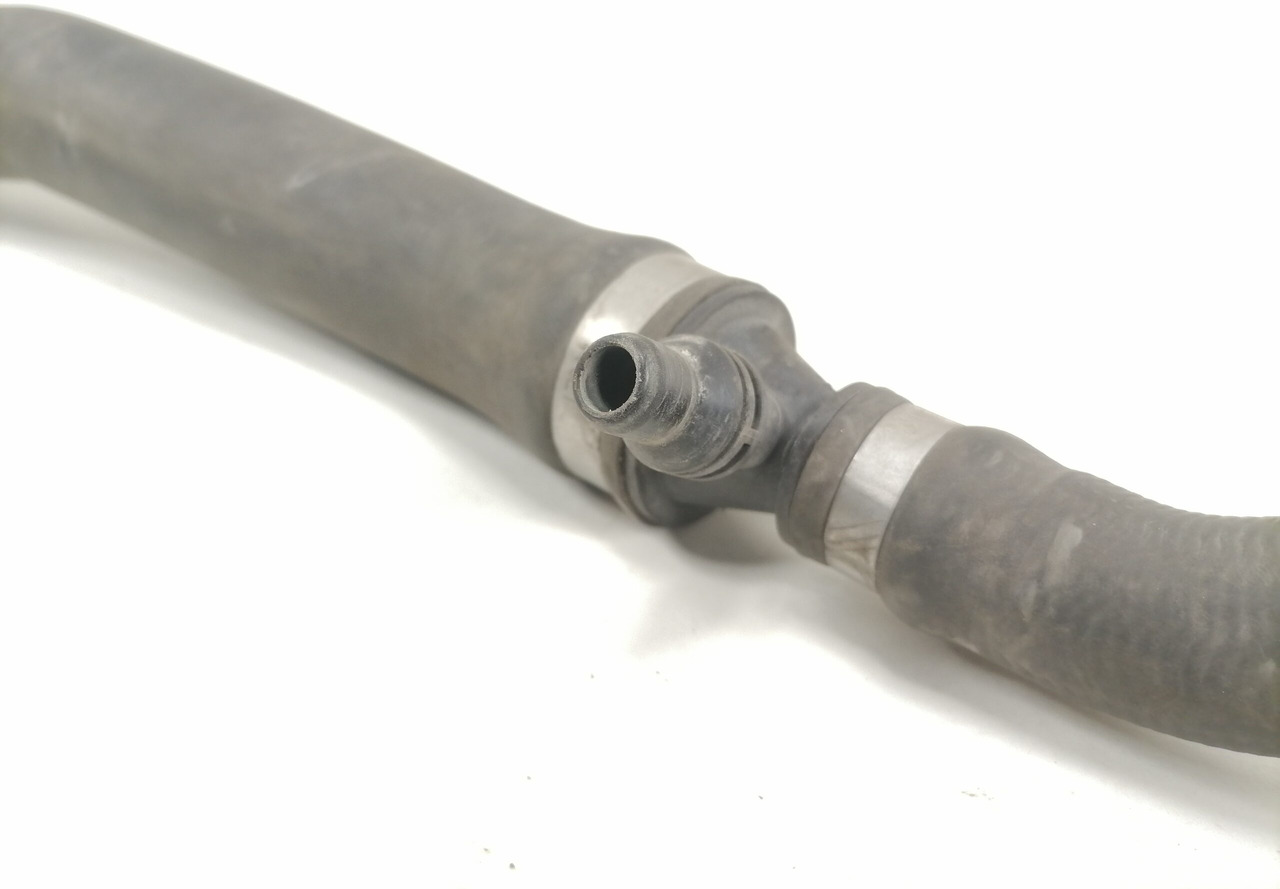 Mercedes-Benz Coolant pipe A9615002972 - Aušinimo sistema - Sunkvežimis: foto 3 Mercedes-Benz Coolant pipe A9615002972 - Aušinimo sistema - Sunkvežimis: foto 3