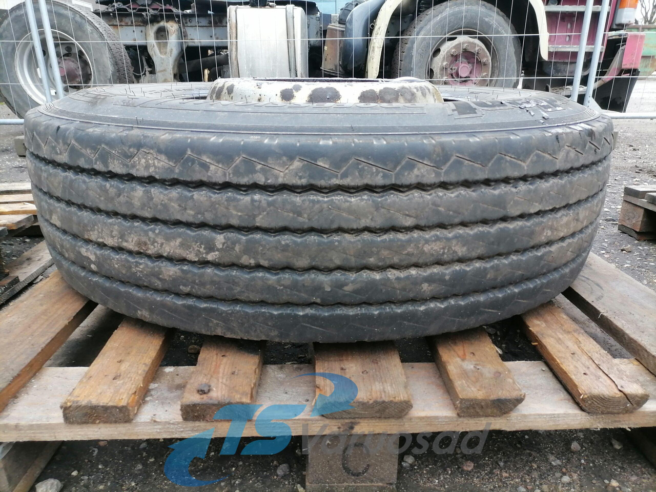 Mercedes-Benz Cordiant professional 295/80R22,5 29580R225 - Padangos ir ratlankiai - Sunkvežimis: foto 2 Mercedes-Benz Cordiant professional 295/80R22,5 29580R225 - Padangos ir ratlankiai - Sunkvežimis: foto 2