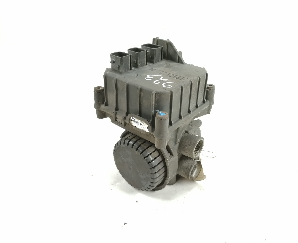 Mercedes-Benz EBS brake valve A0004296324 - Stabdžių vožtuvas - Sunkvežimis: foto 1 Mercedes-Benz EBS brake valve A0004296324 - Stabdžių vožtuvas - Sunkvežimis: foto 1