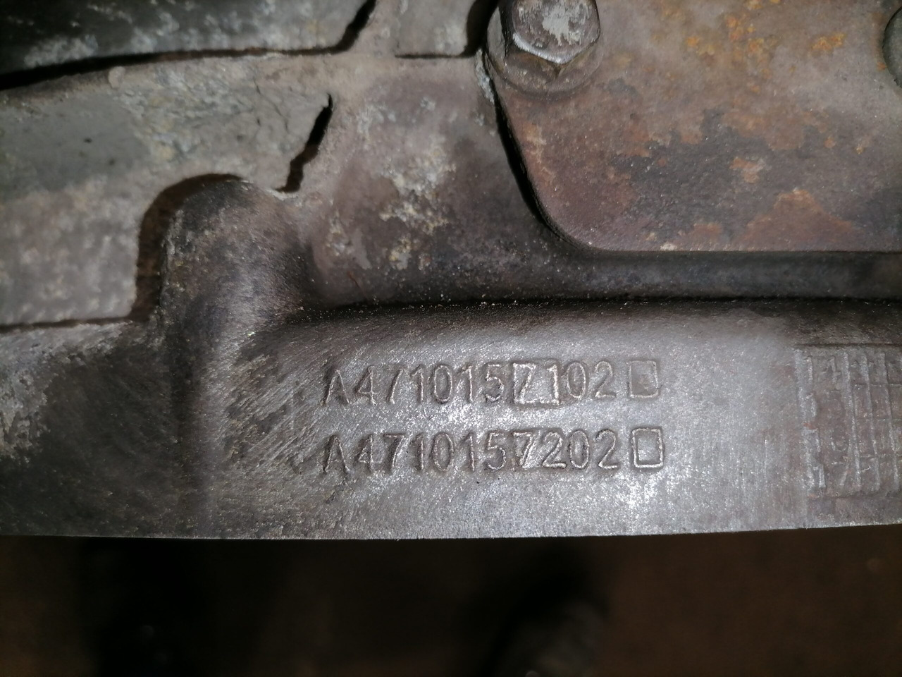 Mercedes-Benz Flywheel housing A4710157102 - Smagratis - Sunkvežimis: foto 3 Mercedes-Benz Flywheel housing A4710157102 - Smagratis - Sunkvežimis: foto 3