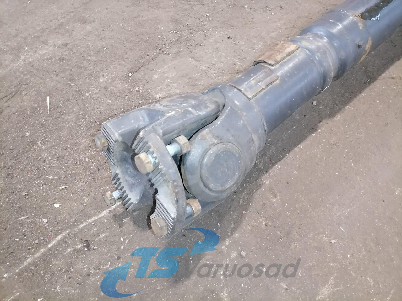Mercedes-Benz Propeller shaft A6574103402 - Kardanas - Sunkvežimis: foto 3 Mercedes-Benz Propeller shaft A6574103402 - Kardanas - Sunkvežimis: foto 3
