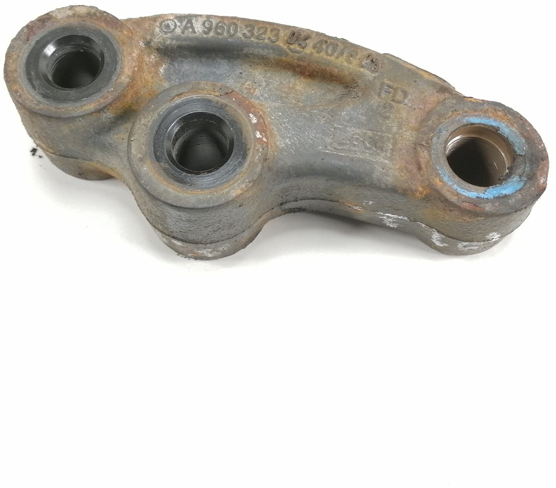 Mercedes-Benz Shock absorber mounting A9603230440 - Pakaba - Sunkvežimis: foto 1 Mercedes-Benz Shock absorber mounting A9603230440 - Pakaba - Sunkvežimis: foto 1