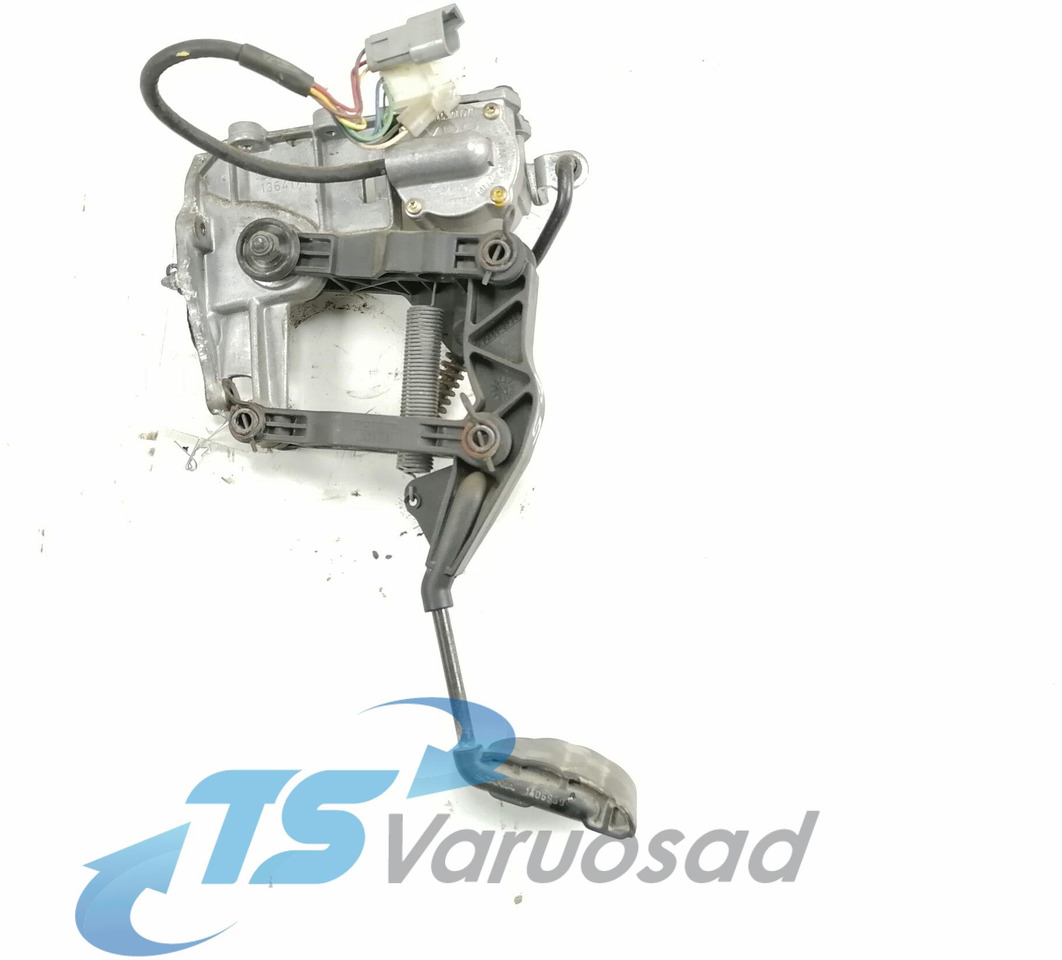 Scania Accelerator pedal 1364171 - Kuro sistema - Sunkvežimis: foto 1 Scania Accelerator pedal 1364171 - Kuro sistema - Sunkvežimis: foto 1