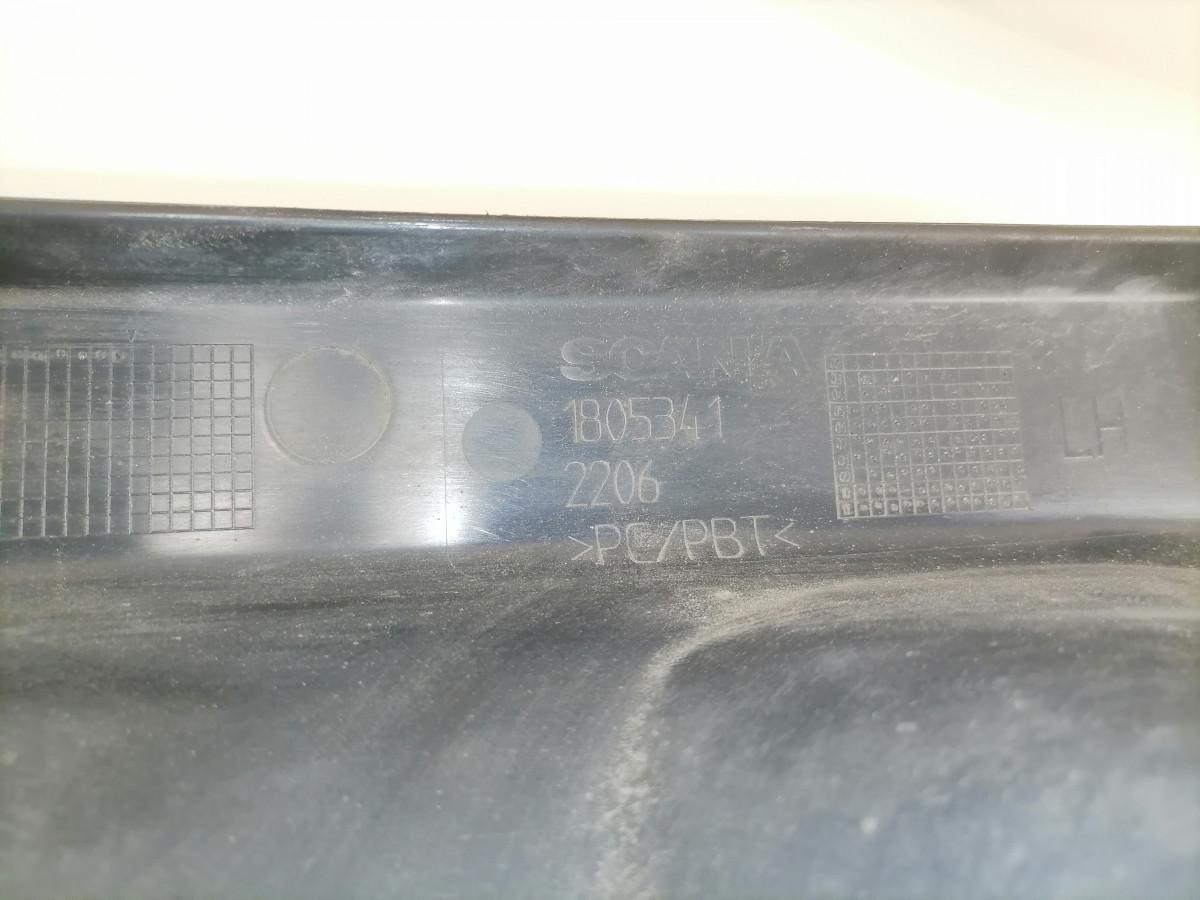 Scania Astmelaua plastik kate, ülemine vasak 1805341 - Pamina - Sunkvežimis: foto 4 Scania Astmelaua plastik kate, ülemine vasak 1805341 - Pamina - Sunkvežimis: foto 4