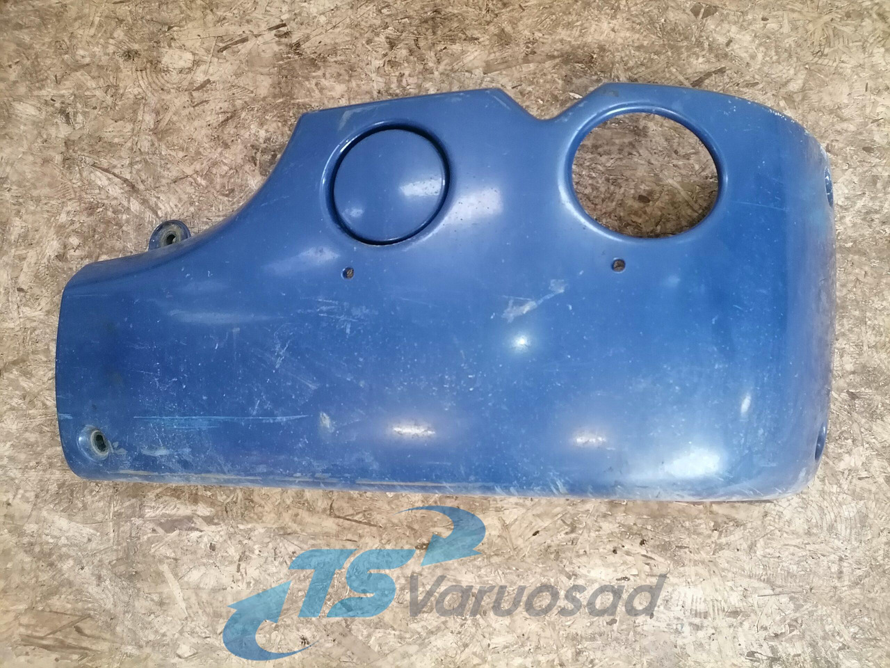 Scania Bumper cover 1439788 - Bamperis kampas - Sunkvežimis: foto 4 Scania Bumper cover 1439788 - Bamperis kampas - Sunkvežimis: foto 4