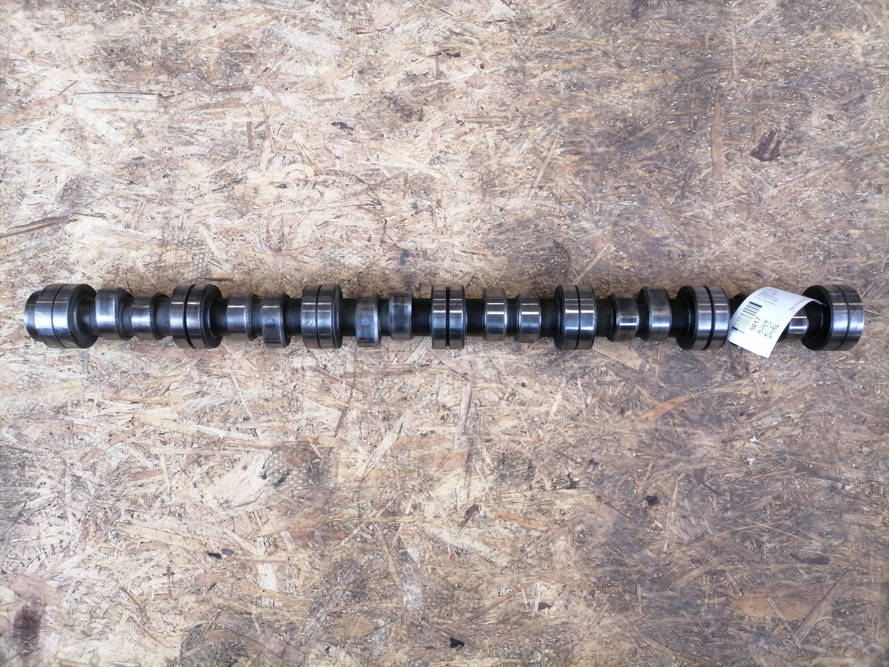 Scania Camshaft 1748794 - Paskirstymo velenas - Sunkvežimis: foto 1 Scania Camshaft 1748794 - Paskirstymo velenas - Sunkvežimis: foto 1