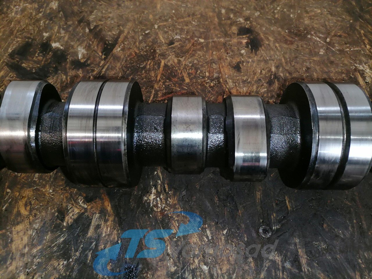 Scania Camshaft 1748794 - Paskirstymo velenas - Sunkvežimis: foto 4 Scania Camshaft 1748794 - Paskirstymo velenas - Sunkvežimis: foto 4