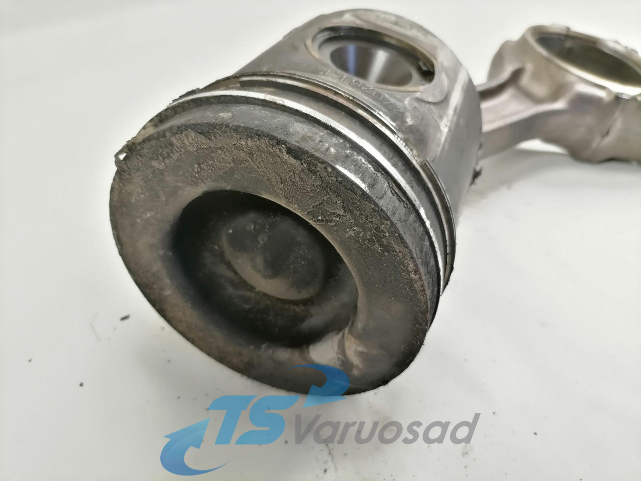 Scania Connecting rod + piston 1430959 - Stūmokliai/ Žiedai/ Įvorės - Sunkvežimis: foto 4 Scania Connecting rod + piston 1430959 - Stūmokliai/ Žiedai/ Įvorės - Sunkvežimis: foto 4