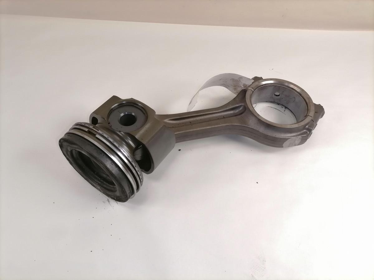 Scania Connecting rod + piston 2428219 - Stūmokliai/ Žiedai/ Įvorės - Sunkvežimis: foto 2 Scania Connecting rod + piston 2428219 - Stūmokliai/ Žiedai/ Įvorės - Sunkvežimis: foto 2