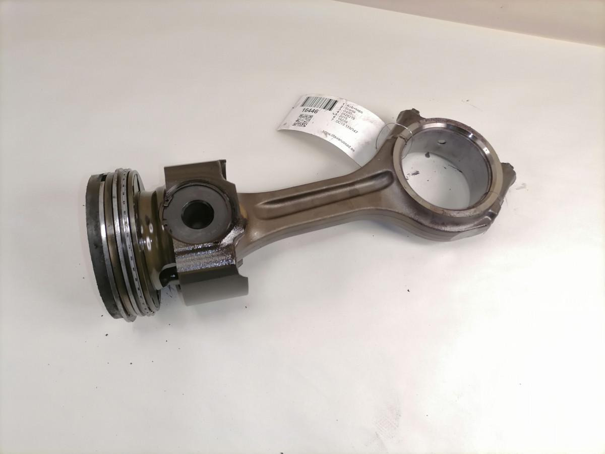 Scania Connecting rod + piston 2428219 - Stūmokliai/ Žiedai/ Įvorės - Sunkvežimis: foto 5 Scania Connecting rod + piston 2428219 - Stūmokliai/ Žiedai/ Įvorės - Sunkvežimis: foto 5