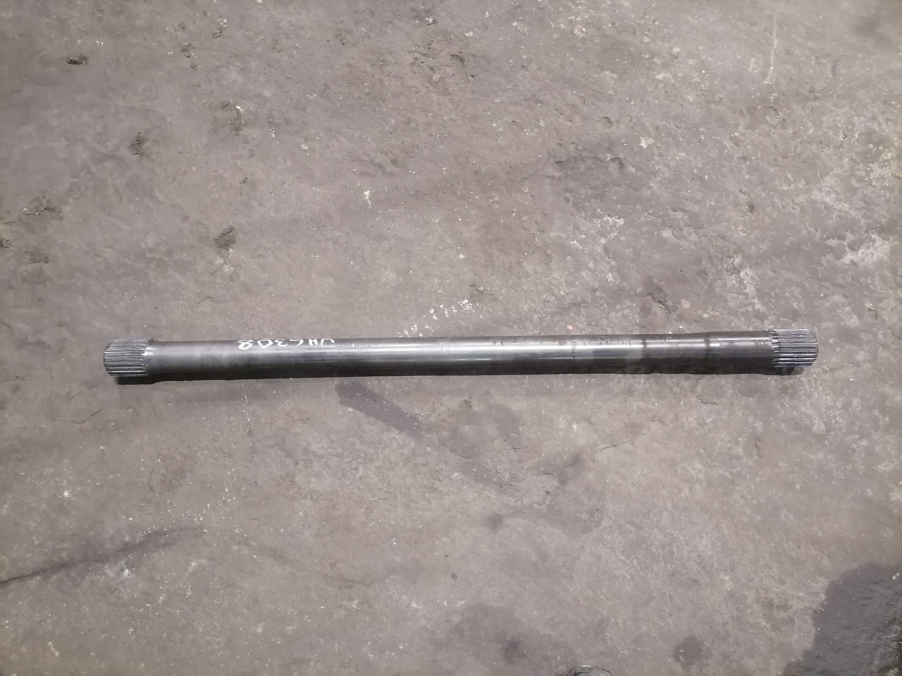 Scania Drive shaft 1368178 - Pusašis - Sunkvežimis: foto 1 Scania Drive shaft 1368178 - Pusašis - Sunkvežimis: foto 1