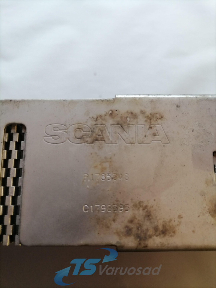 Scania EGR radiator 1785348 - EGR aušintuvas - Sunkvežimis: foto 3 Scania EGR radiator 1785348 - EGR aušintuvas - Sunkvežimis: foto 3
