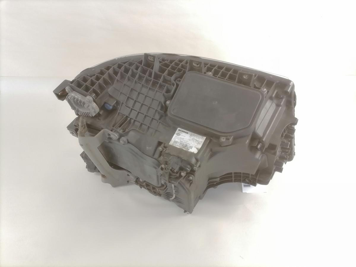 Scania Esituli, LED 2655848 - Apšvietimas - Sunkvežimis: foto 5 Scania Esituli, LED 2655848 - Apšvietimas - Sunkvežimis: foto 5