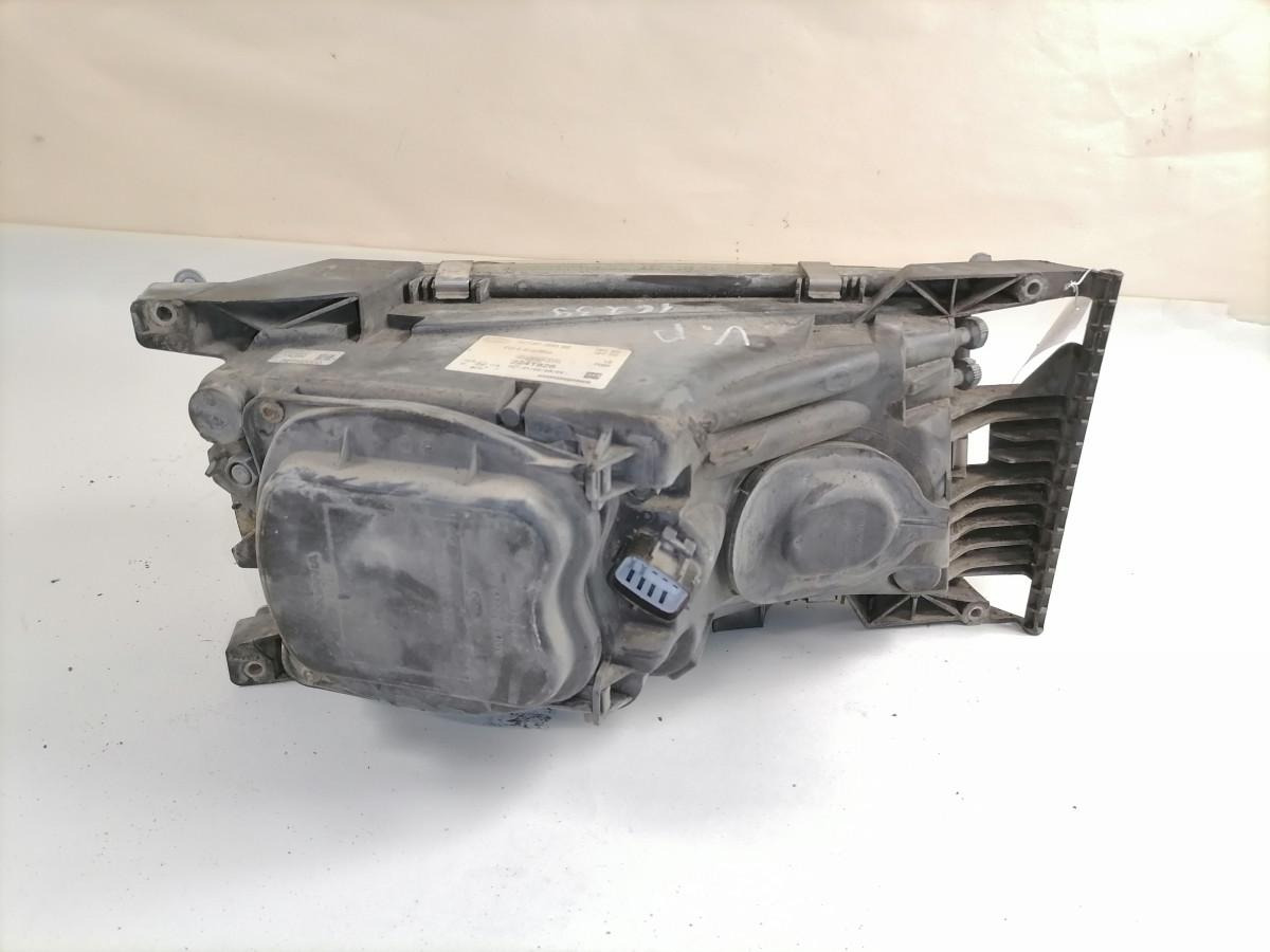 Scania Esituli, vasak 2241826 - Apšvietimas - Sunkvežimis: foto 3 Scania Esituli, vasak 2241826 - Apšvietimas - Sunkvežimis: foto 3